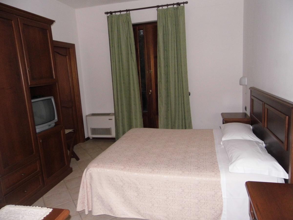 Hotel Valleumbra Torgiano Pokoj fotografie